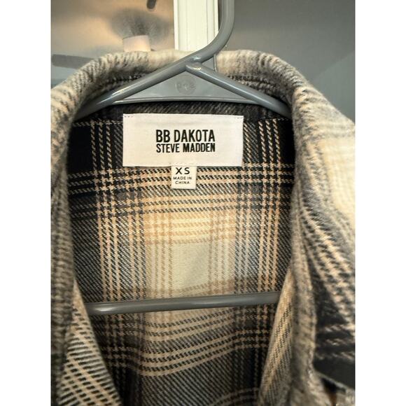 BB Dakota by Steve Madden Women's Boxy Shacket Size XS Shirt Jacket Flannel - Picture 4 of 9